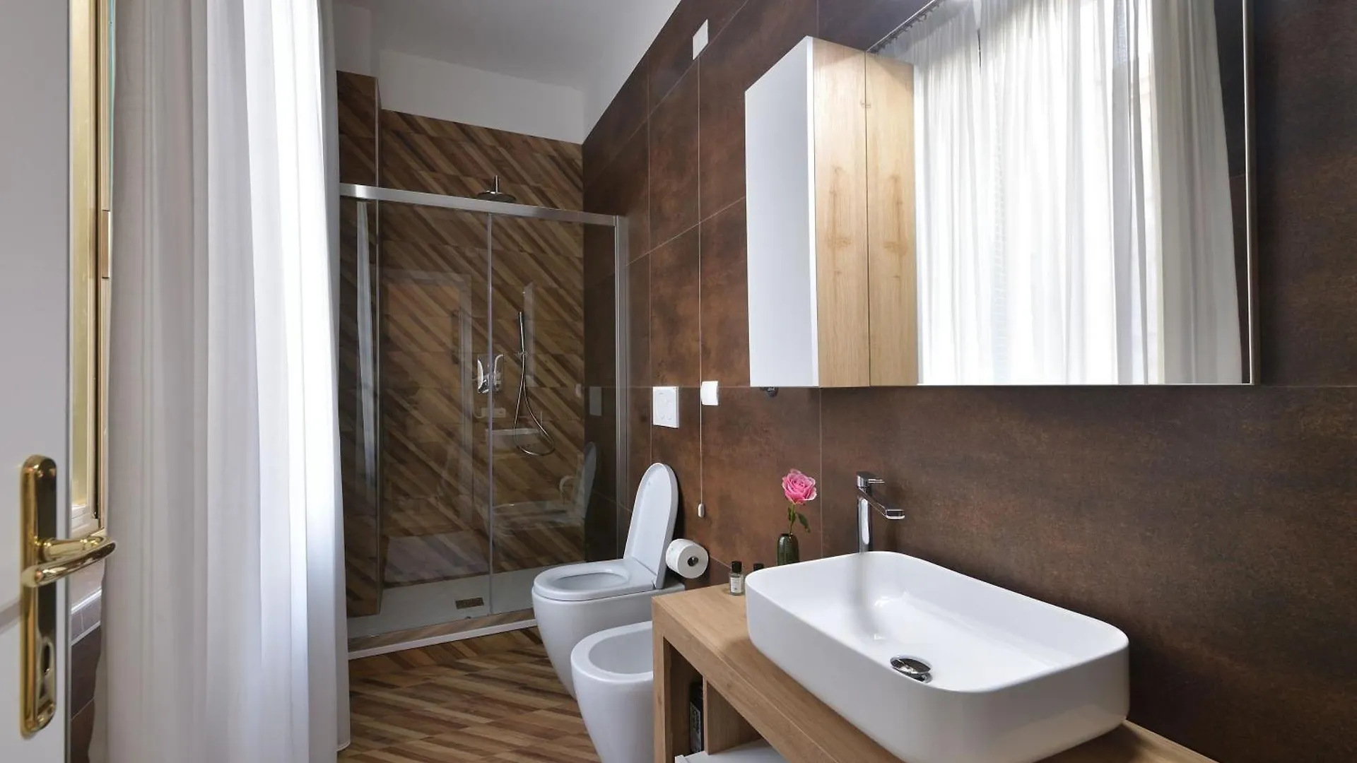Trinita Rooms Rome Guest house